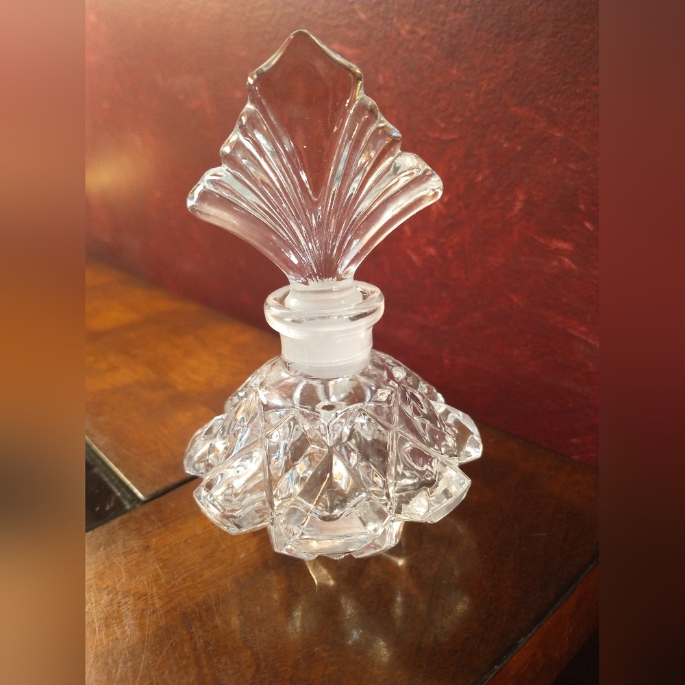 Art Deco Style Glass Perfume Bottle - 4 3/8" H